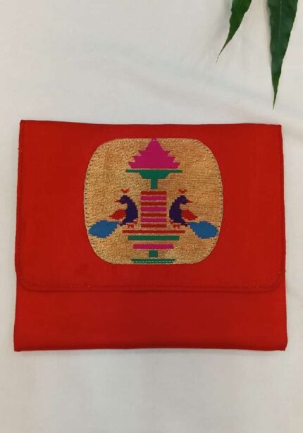 Semi silk paithani sling bag